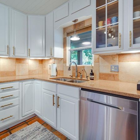 Lovely Lubbock Home With Furnished Deck And Grill Eksteriør bilde