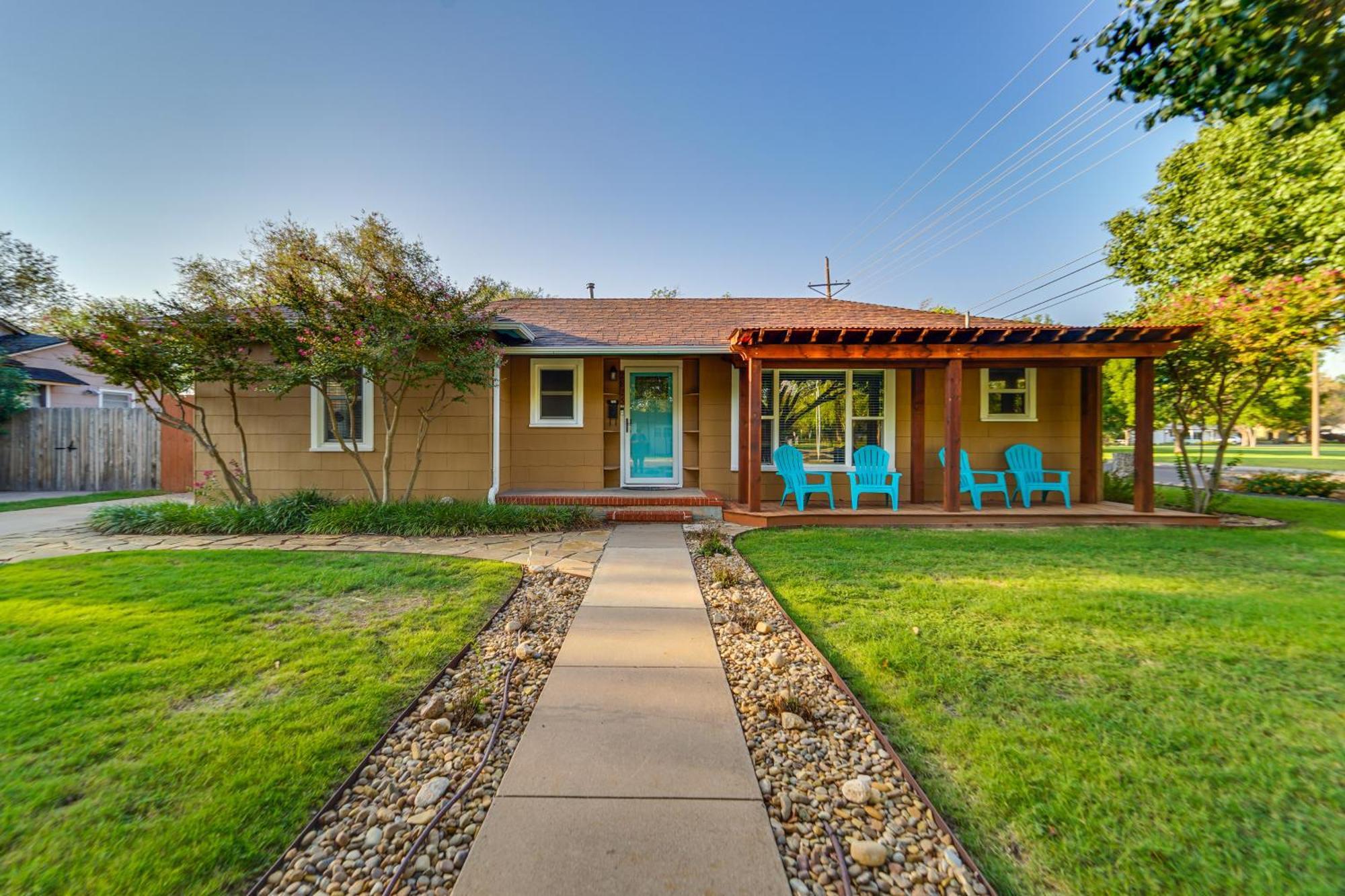 Lovely Lubbock Home With Furnished Deck And Grill Eksteriør bilde